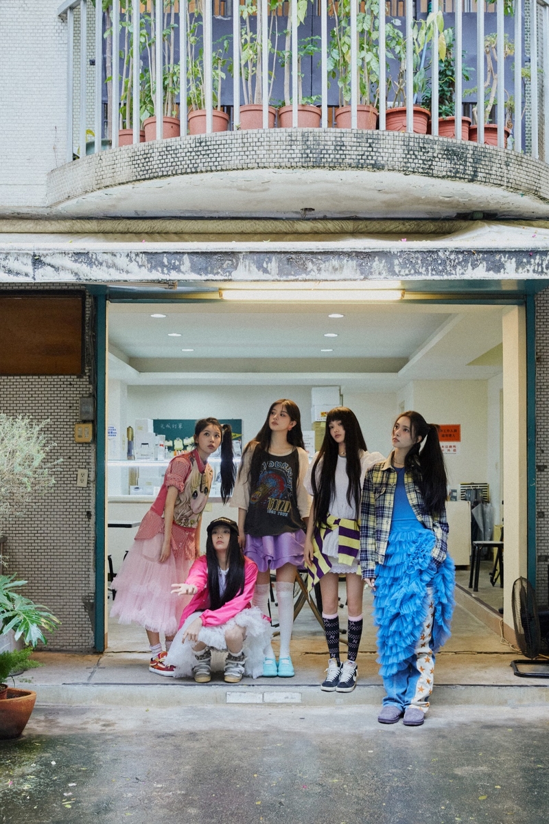 K-pop girl group ILLIT