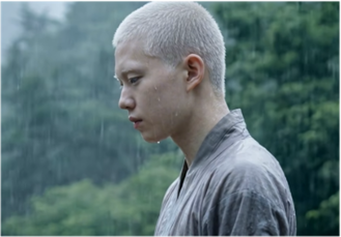 SAMI  : A young Buddhist monk with albinism and striking blue eyes.  Having lived apart from the world, he encounters love for the very first time.  His ethereal appearance, quiet innocence, and forbidden love create a protagonist unlike any seen in Korean cinema.