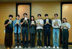 With zero-potential romance actors