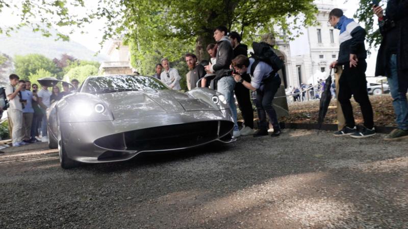 A scene from the world-renowned Concorso d’Eleganza Villa d’Este, held on the shores of Lake Como, Italy. Bringing together historic classic cars and exceptional automotive designs, the event reflects the central theme of CAR: The Great Heritage: how iconic automotive design becomes a lasting heritage and continues to inspire future generations.