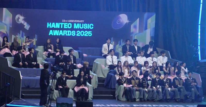 Introducing the Artists' Seats