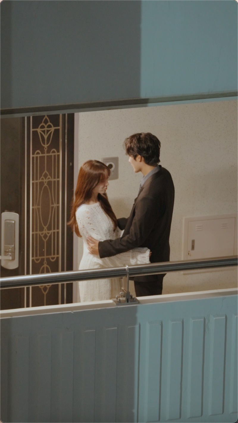 The Villain Next Door_image2