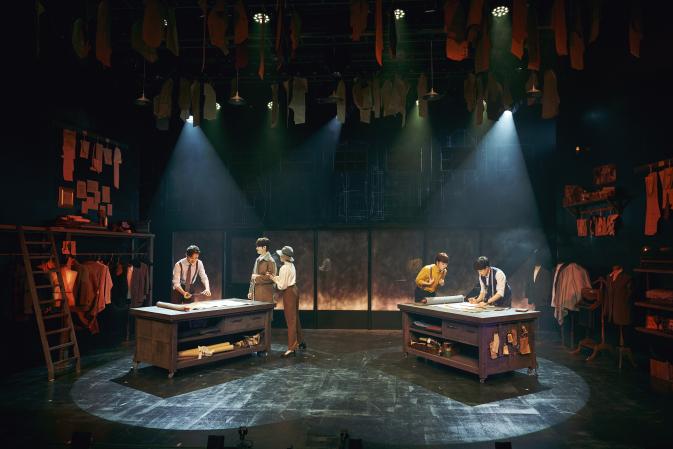 <Taylor> Musical Scene