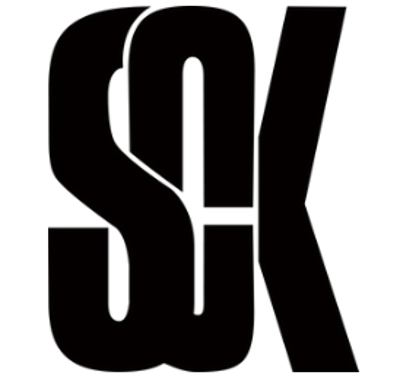 Composed of the English abbreviation for Super Communications Korea