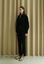 Volume sleeve crop shirts 