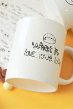 HAPPY LOVE MUG