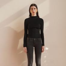 Poco half turtleneck